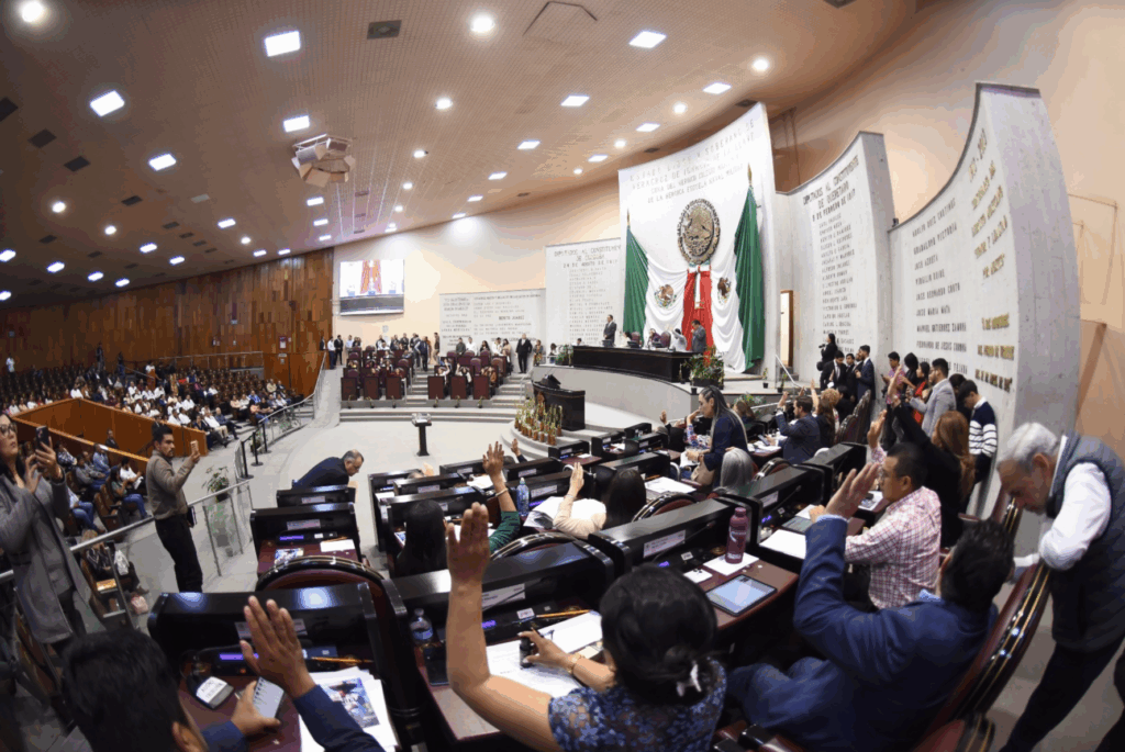 *Recibe Congreso el Plan Veracruzano de Desarrollo 2025-2030*